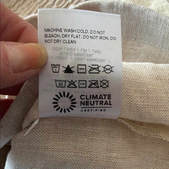 Reformation High Waist Linen Shorts in Tan Sz S.  Next - Picture 7 of 7